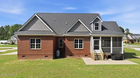 1665 Blue Heron Drive Nashville NC 27856