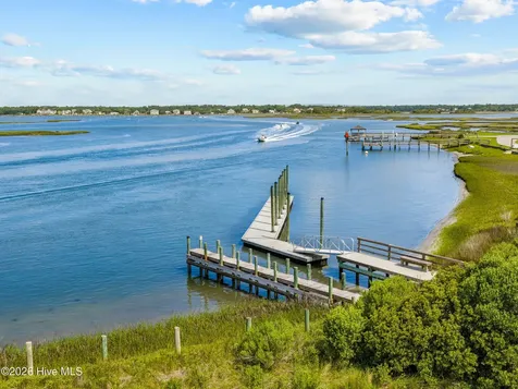 2604 S Shore Drive Surf City NC 28445