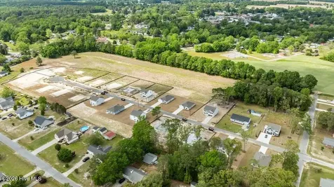 121 Claude Street La Grange NC 28551