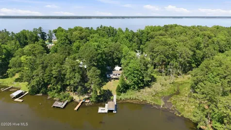 1045 River Road Blounts Creek NC 27814