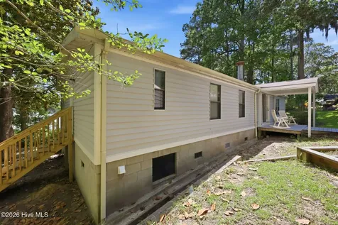1045 River Road Blounts Creek NC 27814