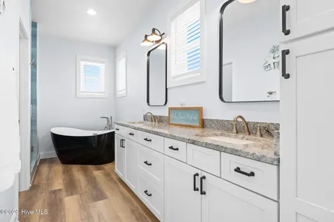 452 E Fourth Street Ocean Isle Beach NC 28469