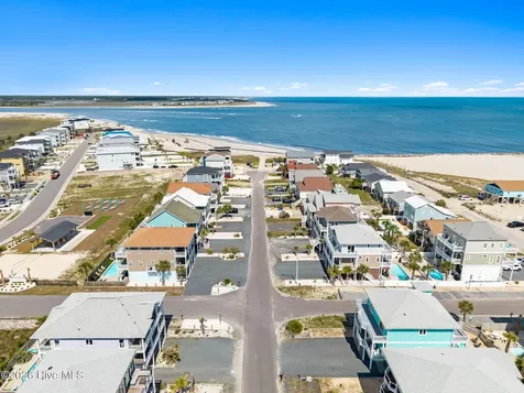 452 E Fourth Street Ocean Isle Beach NC 28469
