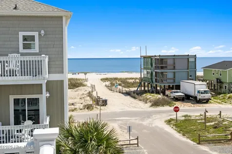 452 E Fourth Street Ocean Isle Beach NC 28469