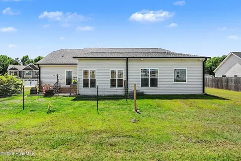 218 Planters Ridge Drive Pikeville NC 27863