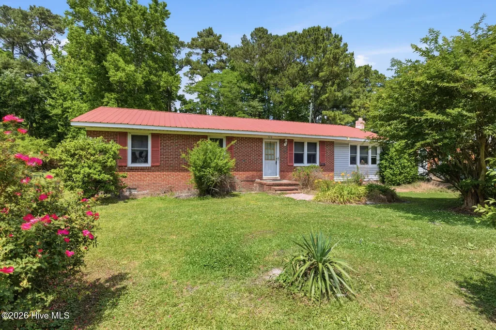 746 Kinston Highway Richlands NC 28574