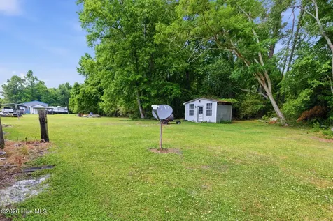 746 Kinston Highway Richlands NC 28574
