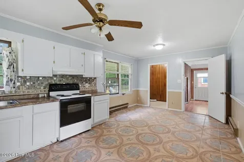 746 Kinston Highway Richlands NC 28574