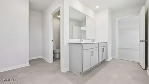3097 Platinum Circle West End NC 27376