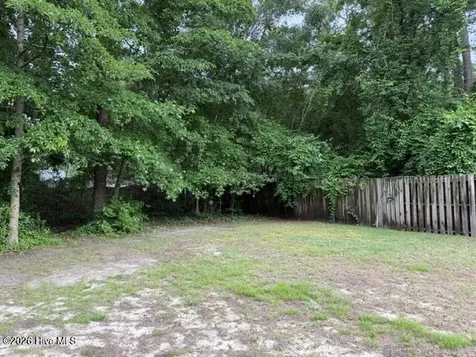 56 Pirate Cove Road Washington NC 27889