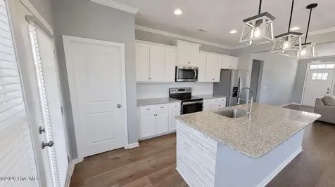 11 Violetear Ridge Hampstead NC 28443