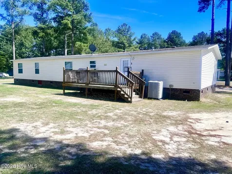 20941 Iris Drive Wagram NC 28396