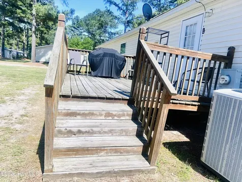 20941 Iris Drive Wagram NC 28396
