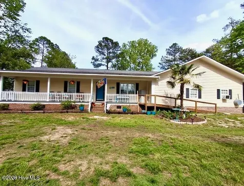 11 Fayetteville Road Elizabethtown NC 28337