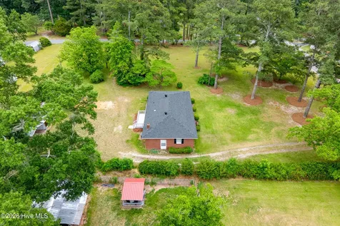 5257 Us 64 Alt E Conetoe NC 27819