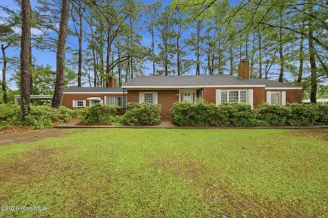 1130 N Road Street Elizabeth City NC 27909