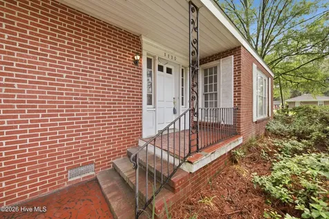 1130 N Road Street Elizabeth City NC 27909