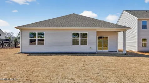 250 Lake Tyler Drive New Bern NC 28560