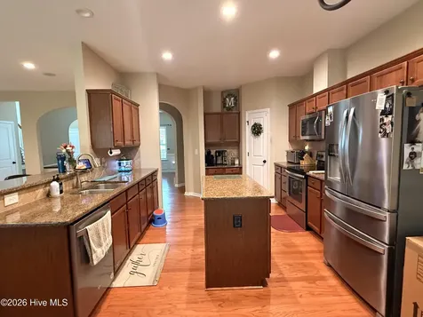 302 Toto Court New Bern NC 28560