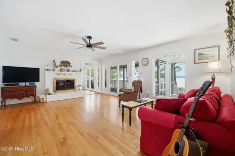 308 Sunnyside Drive Washington NC 27889