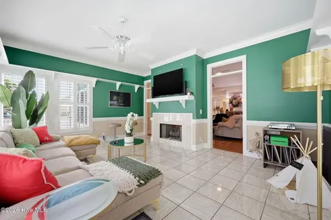 101 White Oak Drive Greenville NC 27858