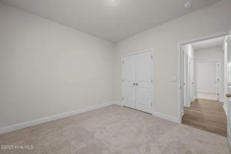 253 Lake Tyler Drive New Bern NC 28560