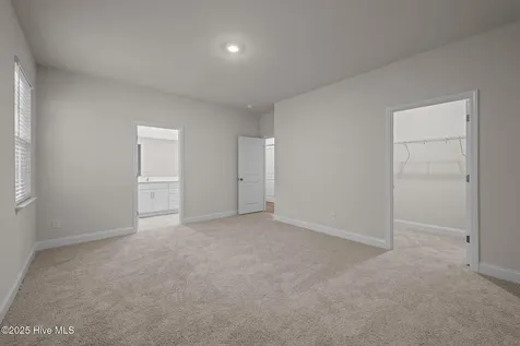 253 Lake Tyler Drive New Bern NC 28560