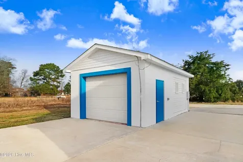 2379 U.s. 13 Goldsboro NC 27534