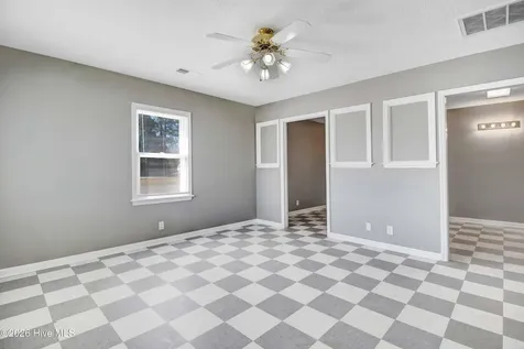 2379 U.s. 13 Goldsboro NC 27534