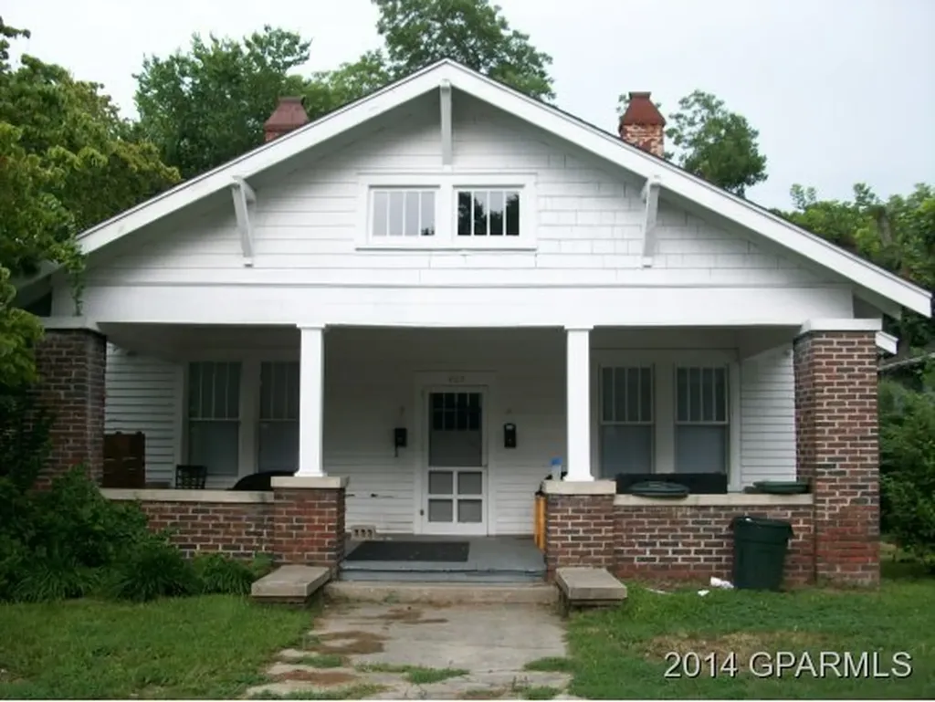 403 S Summit Street Greenville NC 27858
