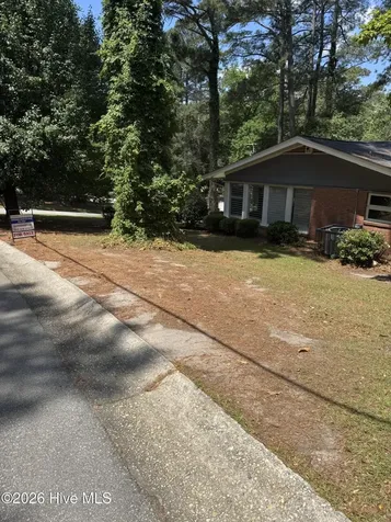 2224 Mirror Lake Drive Fayetteville NC 28303