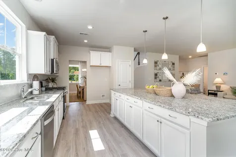 2157 Marietta Circle NW Ash NC 28420