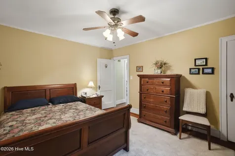 806 Maple Street Elizabeth City NC 27909