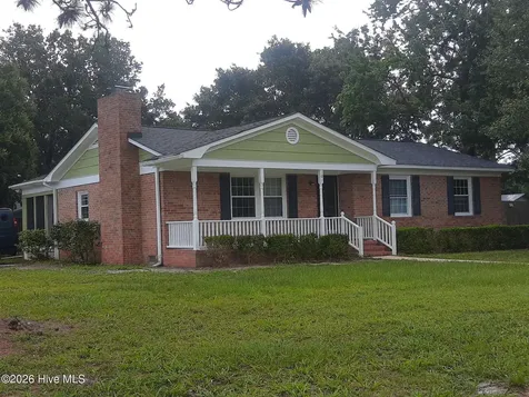 101 Apache Trail Wilmington NC 28409