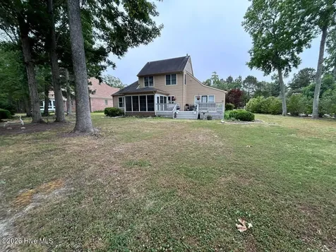 104 Chowan Circle Hertford NC 27944