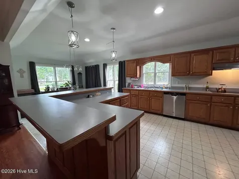 104 Chowan Circle Hertford NC 27944