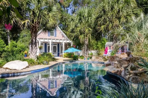 300 Garnercrest Road Wilmington NC 28411