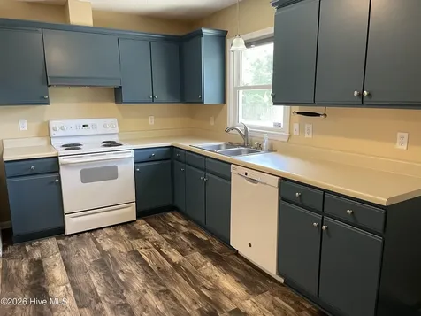 1136 Long Leaf Road Southport NC 28461