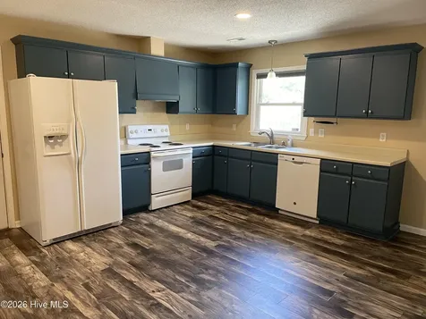 1136 Long Leaf Road Southport NC 28461