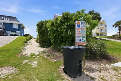104 Purdie Drive Emerald Isle NC 28594