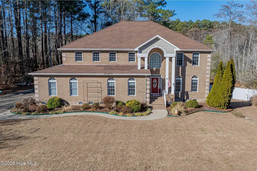 906 Broomfield Trail Elizabeth City NC 27909