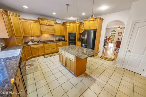 906 Broomfield Trail Elizabeth City NC 27909