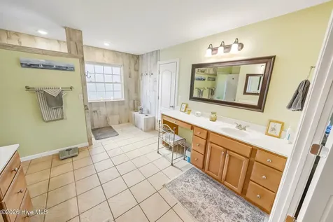 906 Broomfield Trail Elizabeth City NC 27909