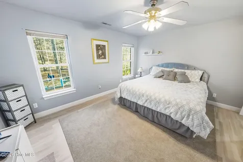 906 Broomfield Trail Elizabeth City NC 27909