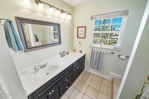 906 Broomfield Trail Elizabeth City NC 27909