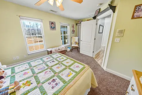 906 Broomfield Trail Elizabeth City NC 27909