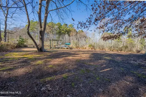 906 Broomfield Trail Elizabeth City NC 27909