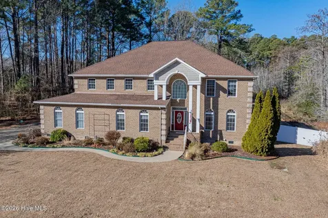 906 Broomfield Trail Elizabeth City NC 27909