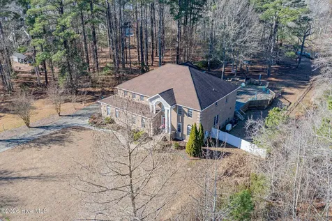 906 Broomfield Trail Elizabeth City NC 27909