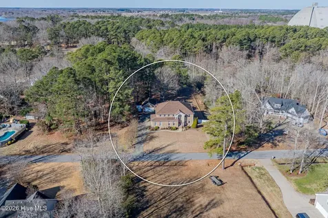 906 Broomfield Trail Elizabeth City NC 27909